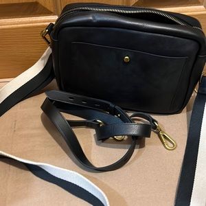 Madewell transport cross body black camera bag
